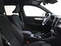 Volvo XC40 B4 Plus Dark | Pixel Led | Trekhaak | Panoramadak | 360° Camera |