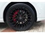 Audi Q7 55 TFSI e Quattro Pro Line S | Facelift | 394pk | Pano | Trekhaak | HUD | 360° | Een bijzonder complete en luxe uitgevoerde Audi Q7 55 TFSI e quattro Pro Line S, uitgevoerd in wit metallic met een stijlvol zwart interieur. Deze krachtige plug-in hybride combineert het ver