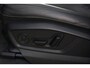 Audi Q7 55 TFSI e Quattro Pro Line S | Facelift | 394pk | Pano | Trekhaak | HUD | 360° | Een bijzonder complete en luxe uitgevoerde Audi Q7 55 TFSI e quattro Pro Line S, uitgevoerd in wit metallic met een stijlvol zwart interieur. Deze krachtige plug-in hybride combineert het ver