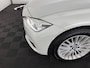 BMW 3-Serie Touring 318i Luxury Edition (INCL-BTW) Aut. *PANO | LEATHER | FULL-LED | HEATED-SPORTSEATS | DIGI-COCKPIT | NAVI-FULLMAP | ECC | PDC | CRUISE | TOWBAR | 17''ALU*