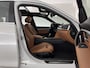 BMW 3-Serie Touring 318i Luxury Edition (INCL-BTW) Aut. *PANO | LEATHER | FULL-LED | HEATED-SPORTSEATS | DIGI-COCKPIT | NAVI-FULLMAP | ECC | PDC | CRUISE | TOWBAR | 17''ALU*