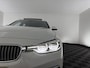 BMW 3-Serie Touring 318i Luxury Edition (INCL-BTW) Aut. *PANO | LEATHER | FULL-LED | HEATED-SPORTSEATS | DIGI-COCKPIT | NAVI-FULLMAP | ECC | PDC | CRUISE | TOWBAR | 17''ALU*