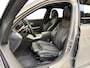 BMW 3-Serie 330e High Executive I M-Sport I Schuifdak I Alcantara I Individual kleur