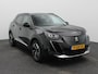 Peugeot 2008 1.2 PureTech Allure Pack Trekhaak | Climate Control | Camera | Parkeersensoren | Apple Carplay/Android Auto | 17" Lichtmetalen Velgen | Navigatie