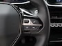 Peugeot 2008 1.2 PureTech Allure Pack Trekhaak | Climate Control | Camera | Parkeersensoren | Apple Carplay/Android Auto | 17" Lichtmetalen Velgen | Navigatie