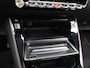 Peugeot 2008 1.2 PureTech Allure Pack Trekhaak | Climate Control | Camera | Parkeersensoren | Apple Carplay/Android Auto | 17" Lichtmetalen Velgen | Navigatie