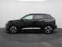 Peugeot 2008 1.2 PureTech Allure Pack Trekhaak | Climate Control | Camera | Parkeersensoren | Apple Carplay/Android Auto | 17" Lichtmetalen Velgen | Navigatie
