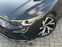 Volkswagen Golf Variant 1.5 eTSI R-Line Business | Trekhaak | Stoelverwarming