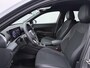 Volkswagen T-Roc 1.5 eTSI R-Line | Camera | Side Assist | ACC | Elek. Achterklep | Stuur-/Stoelverwarming | Matrix LED | Spiegelpakket | 19'' |