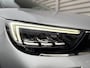 Opel Crossland 1.2 Turbo Ultimate | Achteruitrijcamera | Alcantara bekleding | Navigatiesysteem | Parkeersensoren voor en achter |