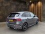 Mercedes-Benz B-klasse B 180 Business Solution AMG | Panoramadak | Trekhaak | Parkeercamera