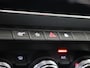 Renault Captur 1.3 TCe 140 Intens | AUTOMAAT | Navigatie | Camera | Auto Airco | 18'' LM Velgen | Trekhaak