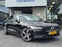 Volvo S60 2.0 Recharge T8 AWD R-Design Plug-in hybrid – 390 pk – Pano – Leder