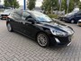 Ford Focus Titanium Business | CLIMATE CONTROL | PRIVACY GLASS | KEYLESS ENTRY | 17 INCH LICHTMETALEN VELGEN | PARKEERSENSOREN VOOR EN ACHTER |