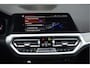 BMW 3-Serie 330i High Executive | M-PAKKET | ACC | SCHUIFDAK | TREKHAAK |