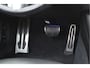 BMW 3-Serie 330i High Executive | M-PAKKET | ACC | SCHUIFDAK | TREKHAAK |