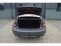 BMW 3-Serie 330i High Executive | M-PAKKET | ACC | SCHUIFDAK | TREKHAAK |