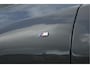BMW 3-Serie 330i High Executive | M-PAKKET | ACC | SCHUIFDAK | TREKHAAK |