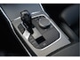 BMW 3-Serie 330i High Executive | M-PAKKET | ACC | SCHUIFDAK | TREKHAAK |