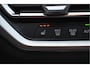 BMW 3-Serie 330i High Executive | M-PAKKET | ACC | SCHUIFDAK | TREKHAAK |