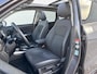 Suzuki Vitara 1.5 Hybrid Style Trekhaak 4 Seizoenen banden Panorama dak Camera Carplay Navigatie