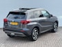 Suzuki Vitara 1.5 Hybrid Style Trekhaak 4 Seizoenen banden Panorama dak Camera Carplay Navigatie
