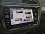 Volkswagen Tiguan 1.5 TSI Life -150pk- Automaat | Camera | Stuur- & Stoelverwarming | Trekhaak | Rijklaarprijs incl. 1 jaar Bovag garantie