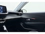 Peugeot 208 1.2 PureTech Active Pack | Navigatie | Parkeersensoren achter | Cruise Control | Lichtmetaal 16inch | Apple Carplay/Android Auto