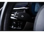 BMW 5-Serie 520i High Executive Edition M Sport - Panoramadak - Head up - Driving/Parking Assistant - Comforstoelen - Elektrisch verwarmde voorstoelen - Navigatiesysteem Professional -