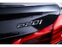 BMW 5-Serie 520i High Executive Edition M Sport - Panoramadak - Head up - Driving/Parking Assistant - Comforstoelen - Elektrisch verwarmde voorstoelen - Navigatiesysteem Professional -