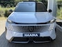 Peugeot E-3008 GT 73 kWh | NIEUW | 16% bijtelling tot € 30.000 | WLTP tot 526km | 160kW snelladen | Schuif-/kanteldak | Stoel- & stuurverwarming | Elektr. achterklep | Adaptieve Cruise Control | Navi