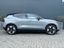 Volvo EX30 P3 Long Range Plus Europa 69 kWh | Stoel & stuurverwarming | Black pakket | Pilot Assist | Harman/Kardon | Warmtepomp |