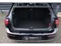 Volkswagen Golf 1.5 eTSI DSG Pano Trek IQ Led Pdc Acc Alcantara
