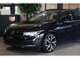 Volkswagen Golf 1.5 eTSI DSG Pano Trek IQ Led Pdc Acc Alcantara