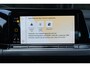 Volkswagen Golf 1.5 eTSI DSG Pano Trek IQ Led Pdc Acc Alcantara