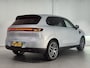 Leapmotor B10 Design ProMax 67.1 kWh Grote accupakket met actieradius van 434 Kilometer en 20 Inch Lichtmetalen velgen! Uit voorraad leverbaar!