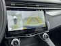 Lynk & Co 01 263 pk Automaat | Camera | Apple Carplay/Android Auto | Navigatie | 1800kg trekgewicht | Panoramadak | Elektrisch Verstelb. Bestuurdersstoel met Geheugen