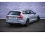 Volvo V60 2.0 B3 Essential Edition | Sport Pack | 19" Black Edition Velgen | Leder | Adaptieve Cruise Control | Stoelverwarming | Park Assist |