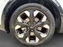 Kia Sportage 1.6 T-GDi Plug-in Hybrid AWD DynamicLine Luxury | Apple Carplay / Android Auto | Navigatiesysteem | Stoel + Stuurverwarming | Elektrisch Verstelbare Bestuurdersstoel | Licht + Regensensor | Parkeersensoren Voor + Achter | Camera Achter | Cruise Control Adaptief | Rijstrooksensor + Correctie | 19"Lichtmetalen Velgen