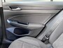Volkswagen Golf 1.5 eTSI Style - Pano IQ light Massage Memory Carplay ACC