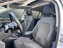 Volkswagen Golf 1.5 eTSI Style - Pano IQ light Massage Memory Carplay ACC