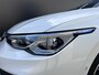 Volkswagen Golf 1.5 eTSI Style - Pano IQ light Massage Memory Carplay ACC