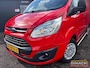 Ford Transit Custom Trend L1H1 - APK maart 2027 - airco - trekhaak - rood - 2.2L diesel - 3 persoons cabine - schuifdeur rechts