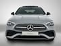 Mercedes-Benz C-klasse 300 e 140 Years Edition | Comfortpakket Plus | Nightpakket | Parkeerpakket met 360°-camera | Trekhaak | Panoramaschuifdak | Middenconsole metaalstructuur | DISTRONIC | GUARD 360° Plus | 19" multispaaks lichtmetalen AMG-velgen |