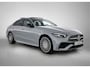 Mercedes-Benz C-klasse 300 e 140 Years Edition | Comfortpakket Plus | Nightpakket | Parkeerpakket met 360°-camera | Trekhaak | Panoramaschuifdak | Middenconsole metaalstructuur | DISTRONIC | GUARD 360° Plus | 19" multispaaks lichtmetalen AMG-velgen |