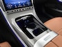 Mercedes-Benz C-klasse 300 e 140 Years Edition | Comfortpakket Plus | Nightpakket | Parkeerpakket met 360°-camera | Trekhaak | Panoramaschuifdak | Middenconsole metaalstructuur | DISTRONIC | GUARD 360° Plus | 19" multispaaks lichtmetalen AMG-velgen |