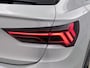 Audi Q3 Sportback 45 TFSI e Advanced Edition 245 PK l Adaptive cruise control l Camera l Navigatie plus l Climate control l Privacy glas | Apple Carplay | Android Auto l Elektr. instel. bestuurdersstoel l Stoelverwarming l Ledkoplampen |