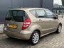 Mercedes-Benz A-klasse 200 Elegance 16"/Leder/Stoelverwarming/Trekhaak/Cruise/Airco/Navigatie/PDC/CD wisselaar