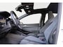 Volkswagen Golf VIII Lim. R-Line 1.5 eTSI DSG Pano l Camera l Blindspot l VOL OPTIES