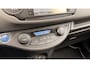 Toyota Yaris 1.5 Hybrid Dynamic Bi-Tone | Automaat | Panoramadak | Volledig onderhouden |